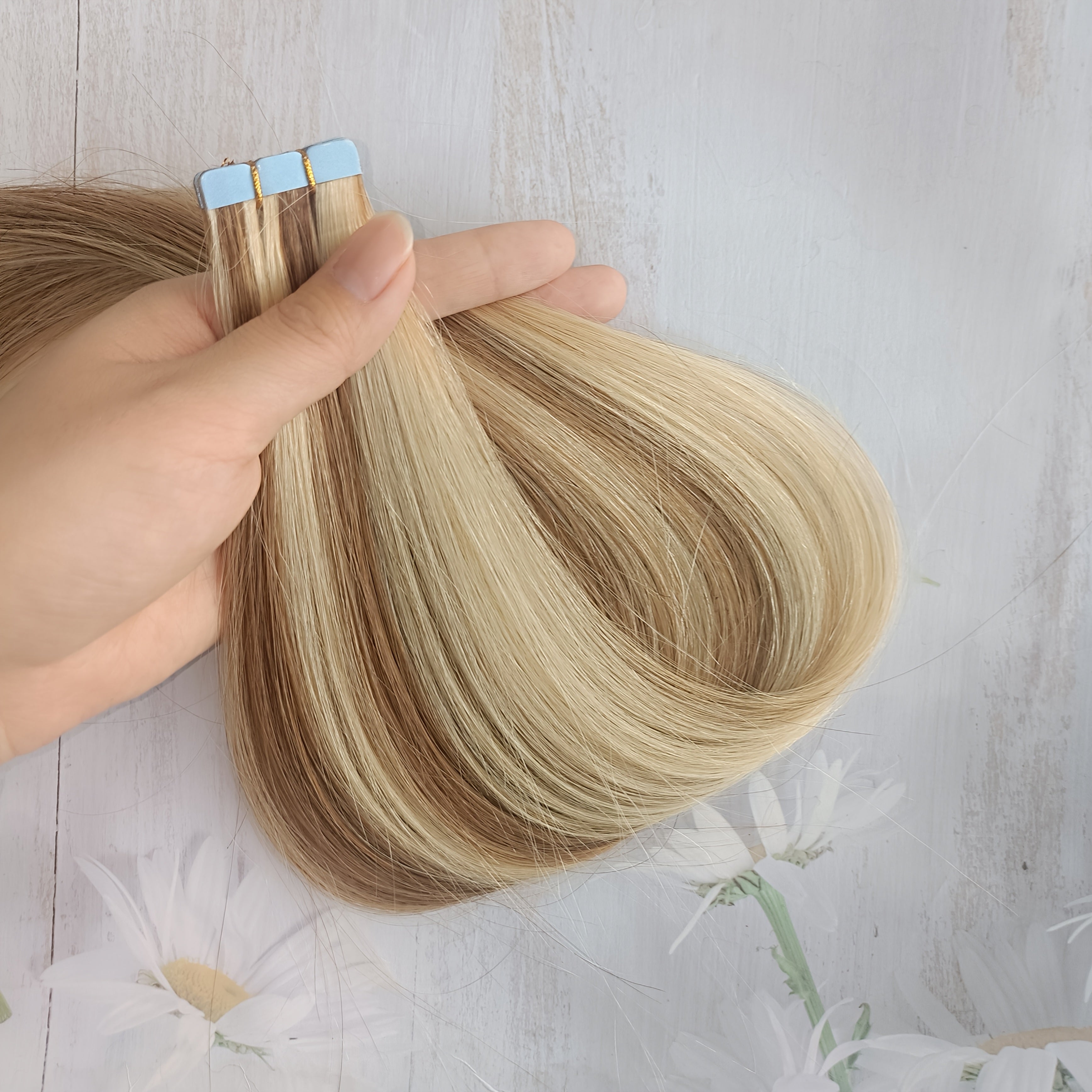 10pcs Light Brown Straight Remy Human Hair Extensions - Mini Tape-In, Easy to Apply & Style, Elegant Women'S Hairpieces for Thick Extensions, Stylish and Natural-Looking
