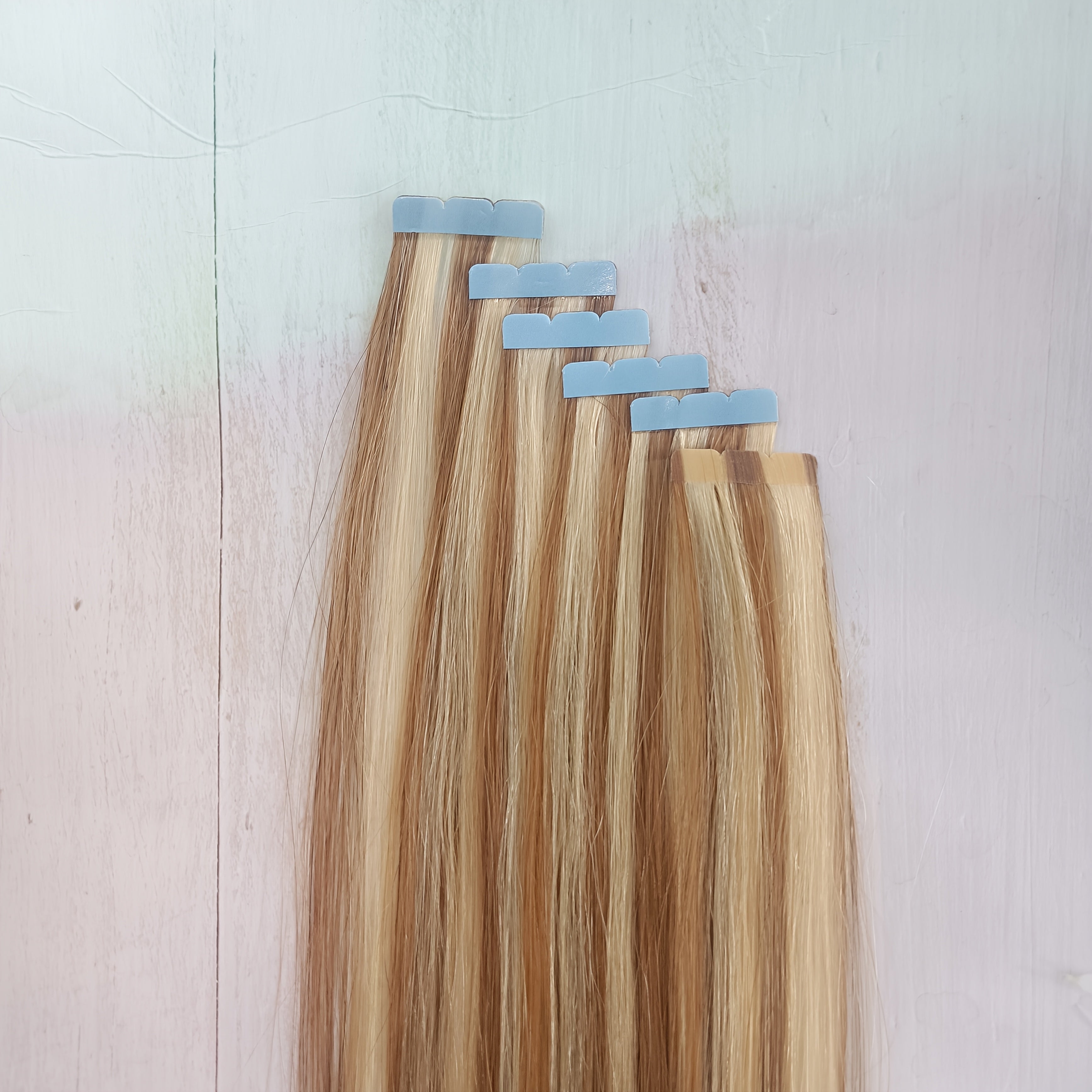 10pcs Light Brown Straight Remy Human Hair Extensions - Mini Tape-In, Easy to Apply & Style, Elegant Women'S Hairpieces for Thick Extensions, Stylish and Natural-Looking