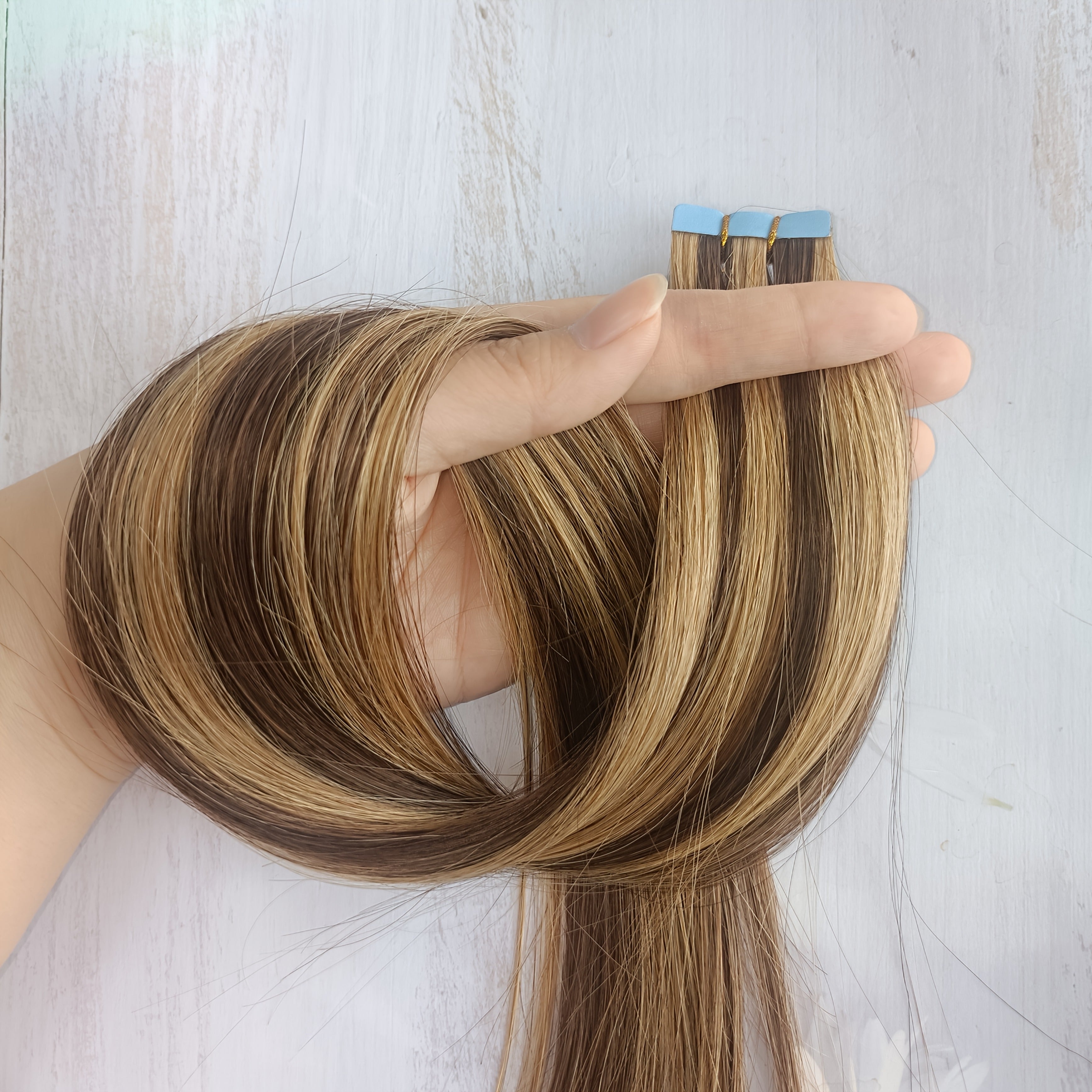 10pcs Mini Tape-In Hair Extensions Human Hair Balayage Blonde Highlights Straight Remy Human Hair Extensions for Women - Easy to Apply & Style, Natural Look for All Light Beige Tones, Versatile Styling Options, Easytoapply Tapes